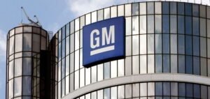 Read more about the article GM Faces 35% Profit Slump as Tariffs Shake Auto Sector