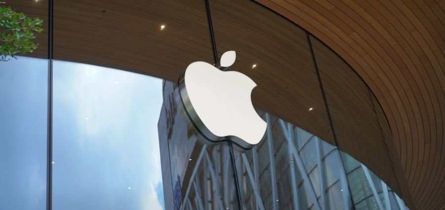 You are currently viewing Apple’s foldable iPhone may arrive with a small outer screen, with a focus on tablet-style use