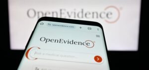 Read more about the article OpenEvidence Valuation Doubles to $12 Billion After $250 Million Funding Round