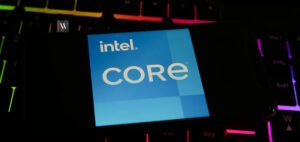 Read more about the article Intel Taps ASML’s High NA Machine to Make Panther Lake Chips